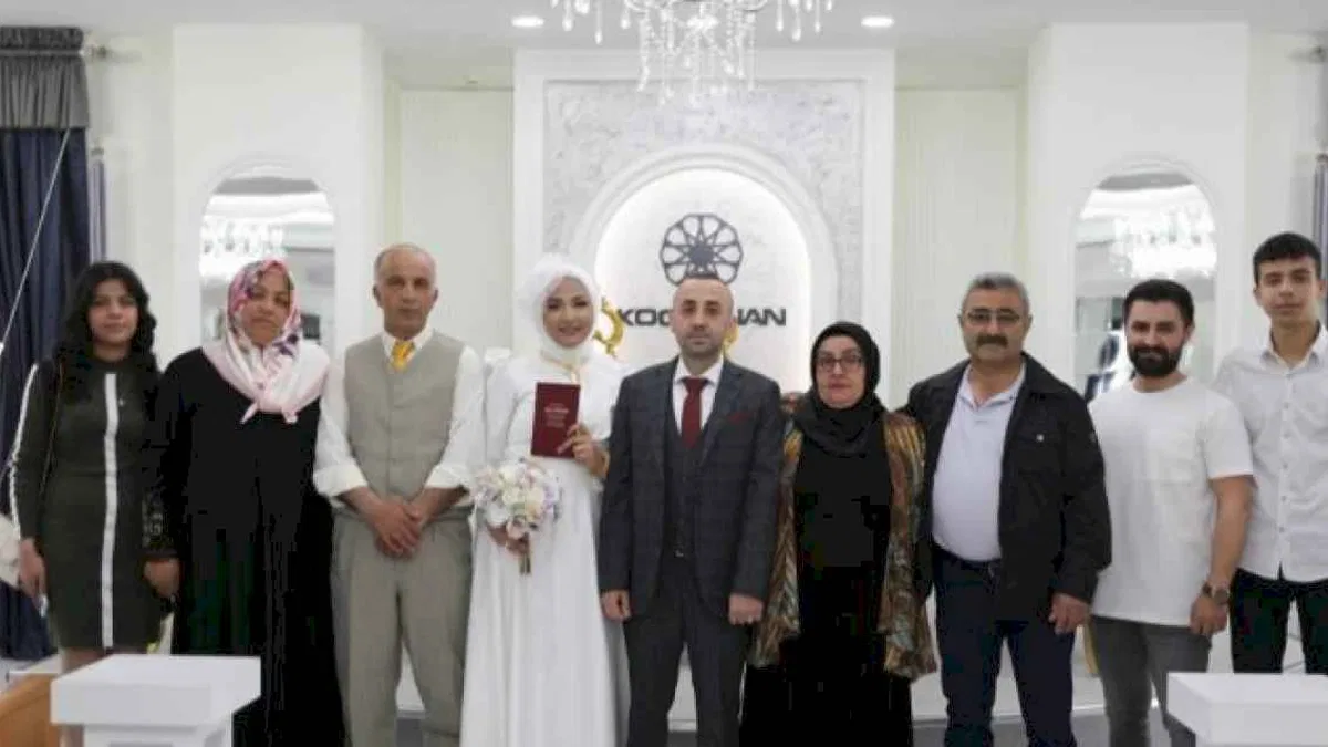 Kocasinan’da ‘04.04.2024’ tarihinde 24 nikah kıyıldı