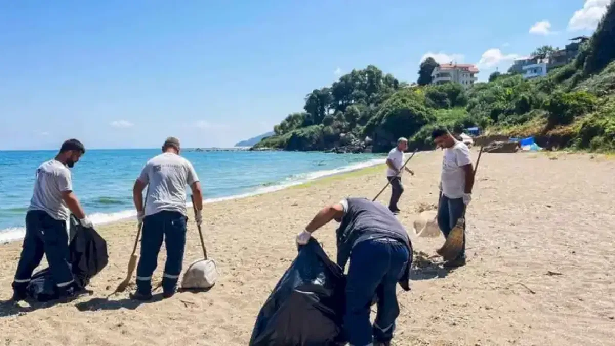 Karacabey Kurşunlu sahilinde örnek temizlik