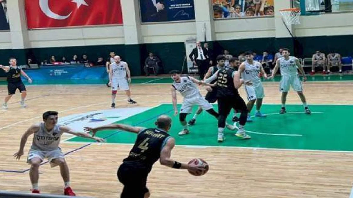 Çayırova Belediyesi geçit vermedi