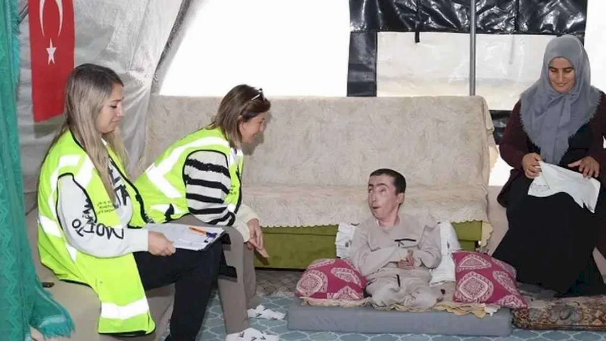 Hatay Belediyesi engelleri kaldırıyor