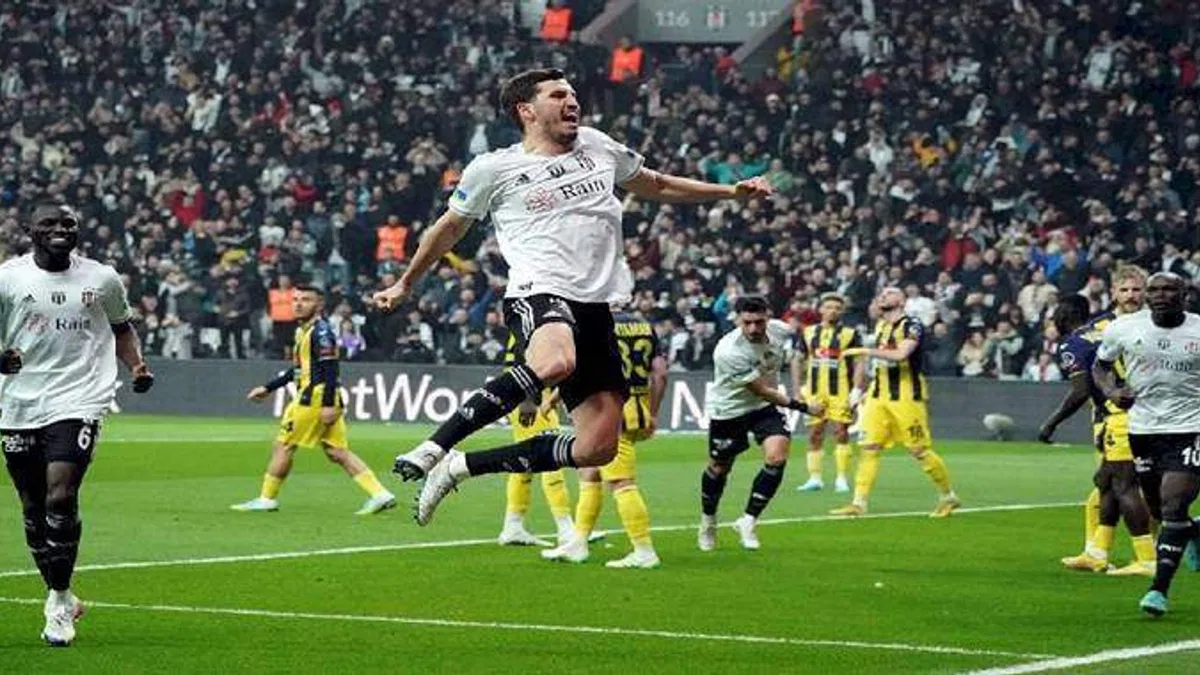Beşiktaş'ta yeni sezonda sürpriz ayrılıklar! Sinan Vardar açıkladı...