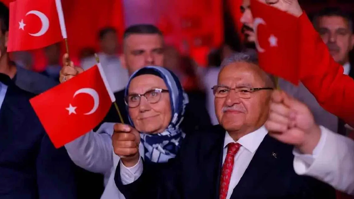 Kayseri Büyükşehir'den 30 Ağustos resepsiyonu