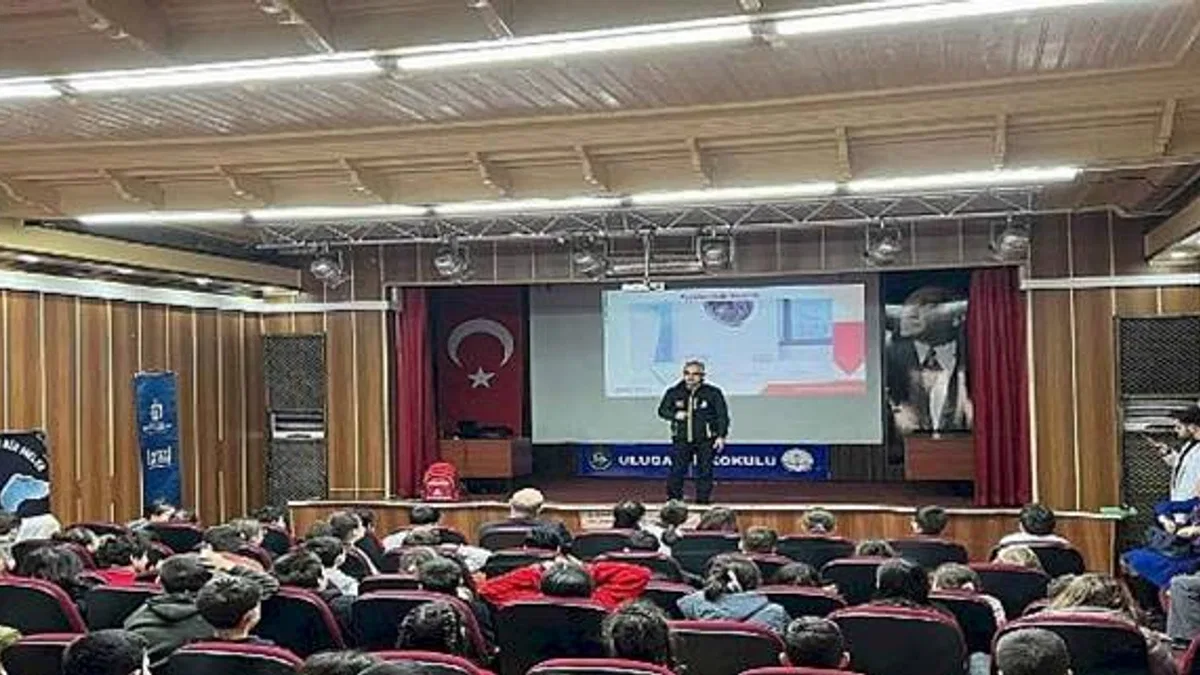 Büyükşehirden öğrencilere afet eğitimi