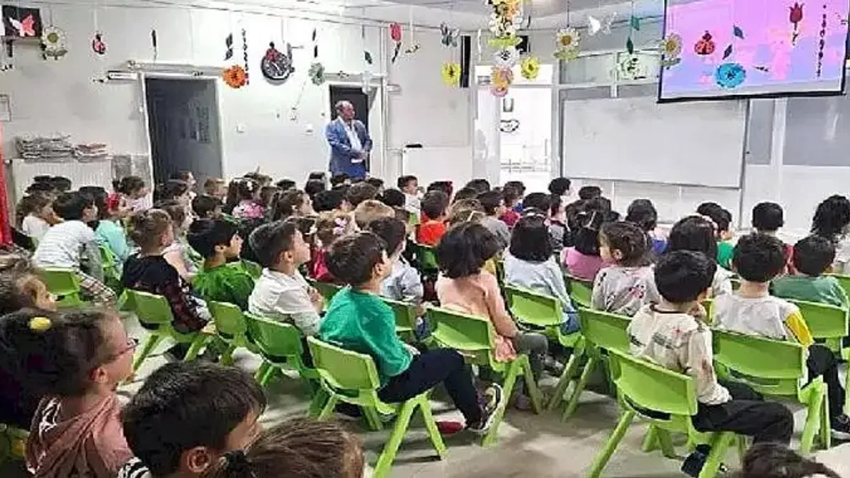 Okullarımızda "İklim Değişikliği ve Sıfır Atık Eğitimi" Verdik