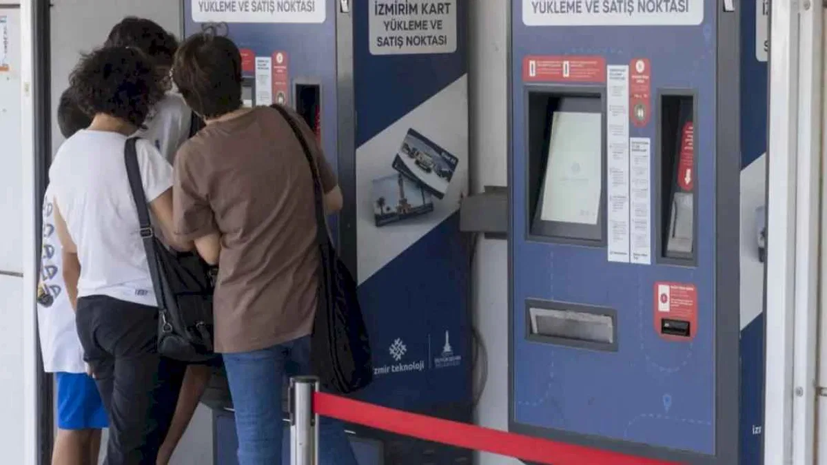 İzmir’de öğrencilere dijital ulaşım kolaylığı