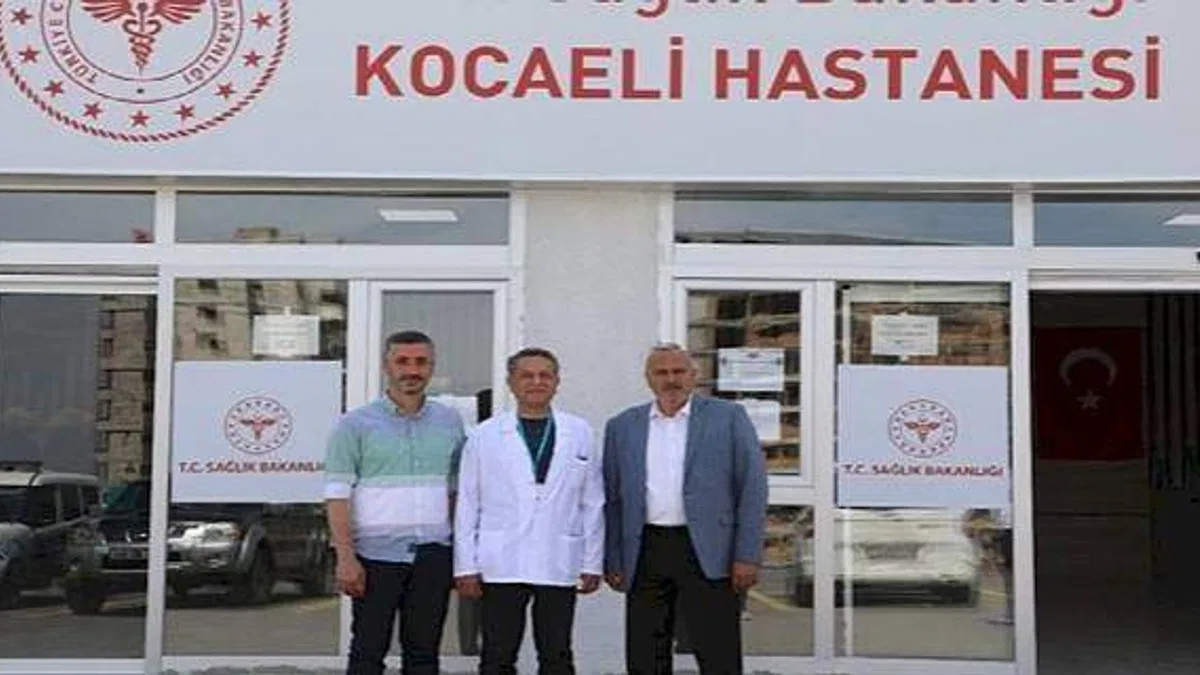 Defne'deki Kocaeli Hastanesi'ne bayram ziyareti