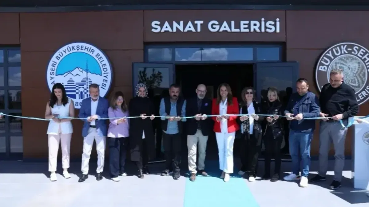 Kayseri Büyükşehir'den Ateşle Yazılan Hikayeler sergisi