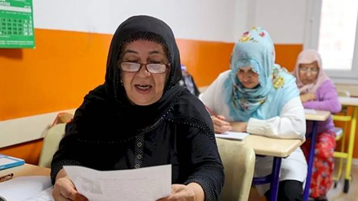 İlk kez okul sıralarına oturdular
