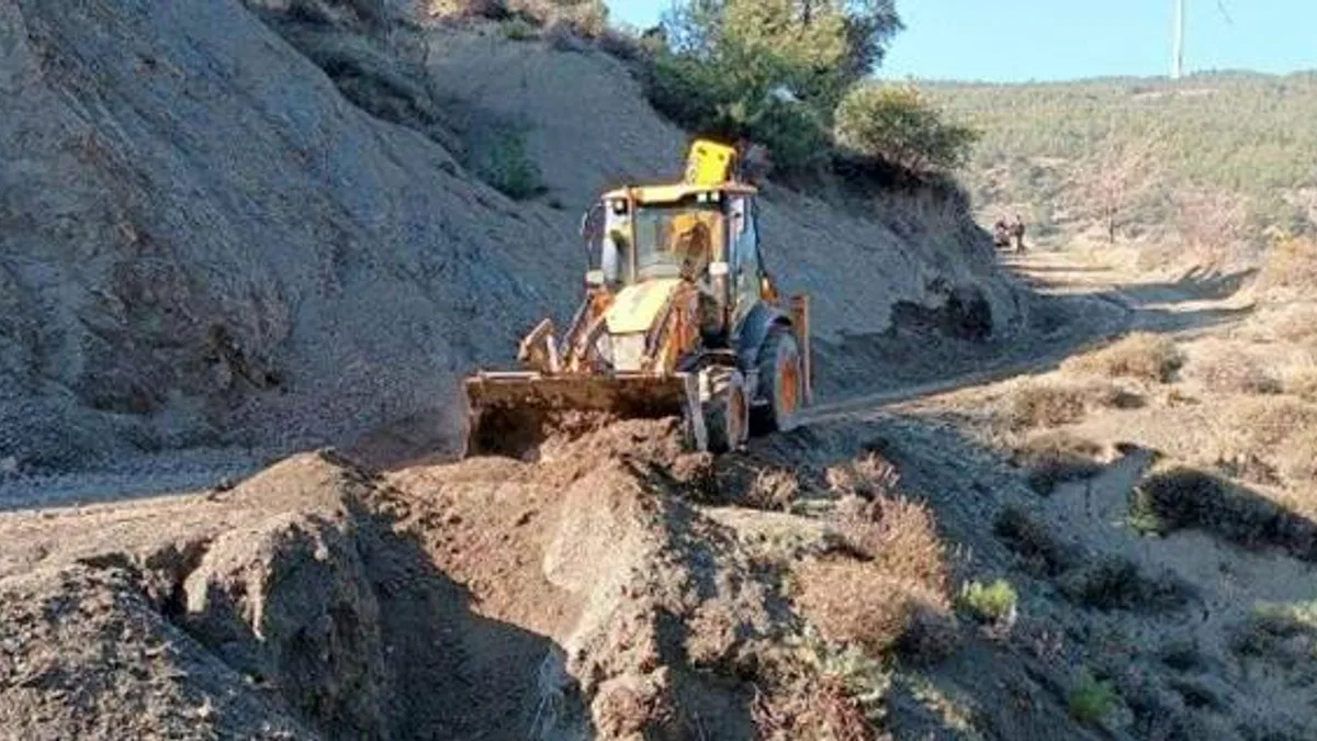 Hatay'da taşkınlara karşı önlemlere devam