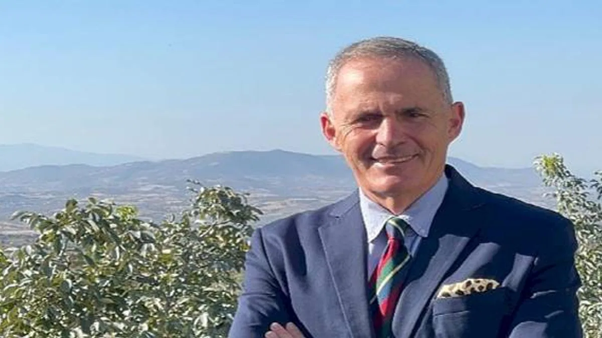Ceviz Üreticileri Derneği 3'üncü Olağan Genel Kurulu gerçekleşti Ömer Ergüder, yeniden başkan seçildi