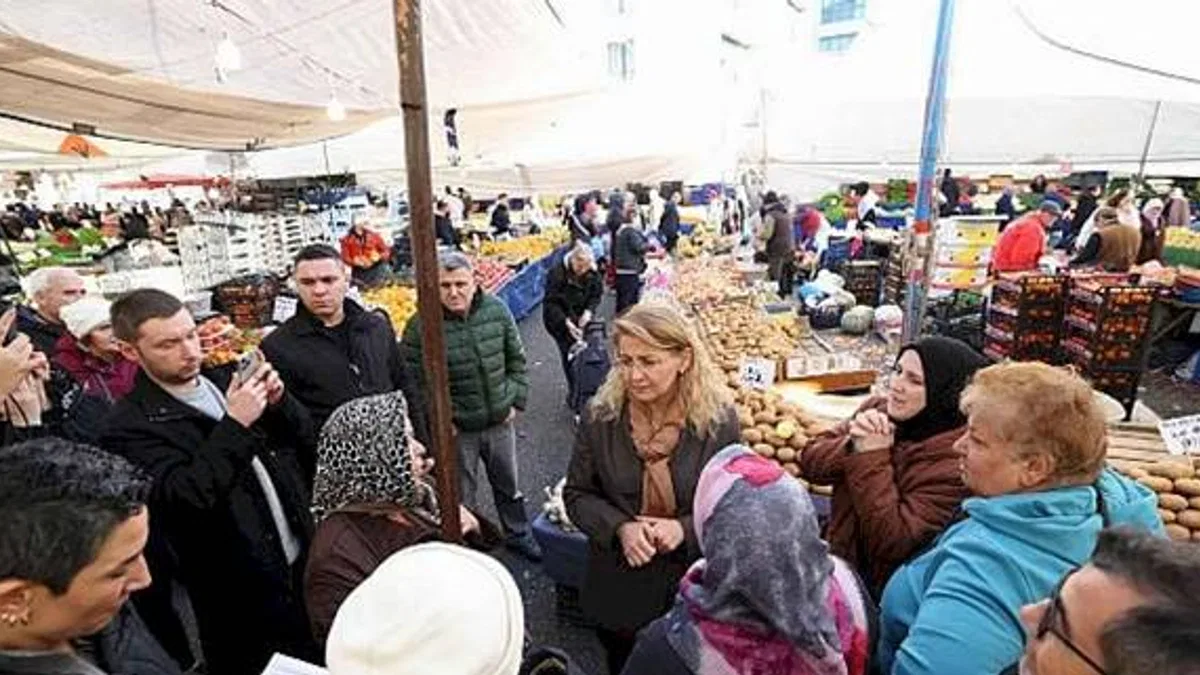 Bakırköy Belediye Başkanı Doç. Dr. Ayşegül Ovalıoğlu Sahada Gözlemliyor, Ekipler Harekete Geçiyor