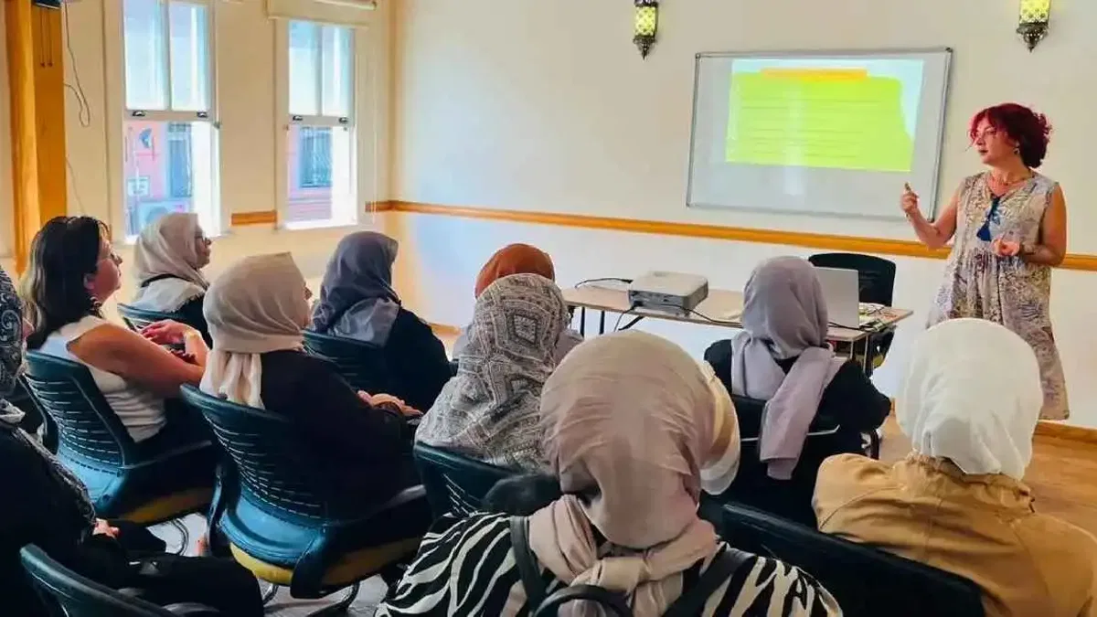 İstanbul Büyükşehir çocukların ve ailelerin yanında
