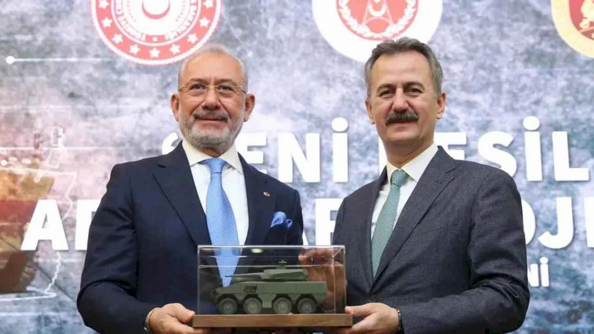 ALTUĞ 8x8 serisi için imzalar atıldı... ALTUĞ 8x8 Ankara’da üretilecek