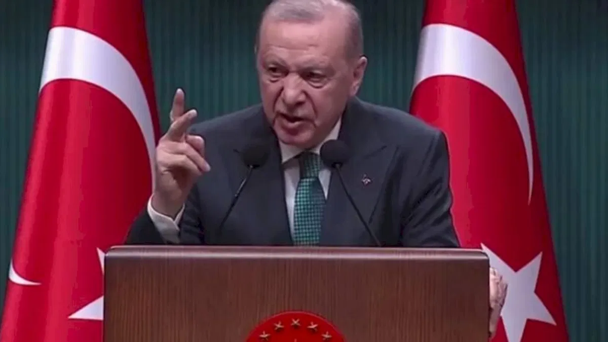 Erdoğan: Tek gündemimiz ülkemizi ateşten uzak tutmak