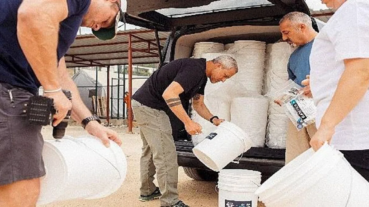 Dockers® Yaptığı İş Birliğiyle Deprem Bölgesinde Temiz Suyu Herkes İçin Ulaşılabilir Kılıyor