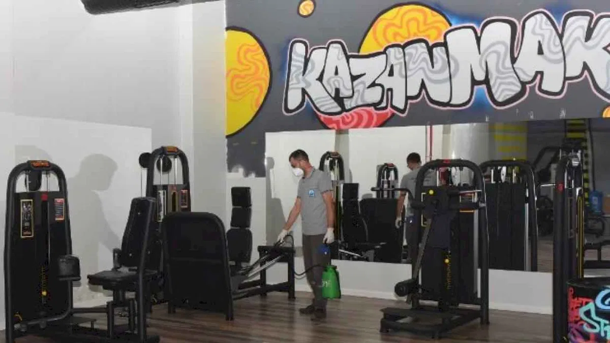 Yıldırım'da Kadın Spor Merkezi ilaçlandı