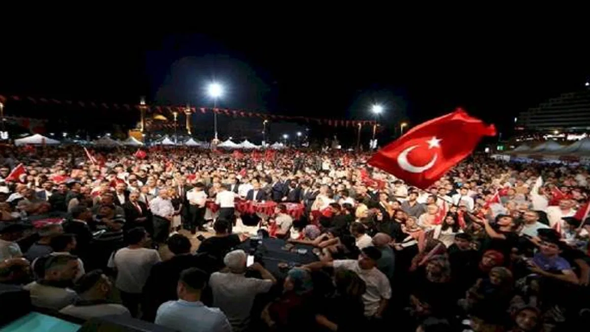 Kayseri dinamikleri 'Yüzyılın Kahramanları'na övgü yağdırdı