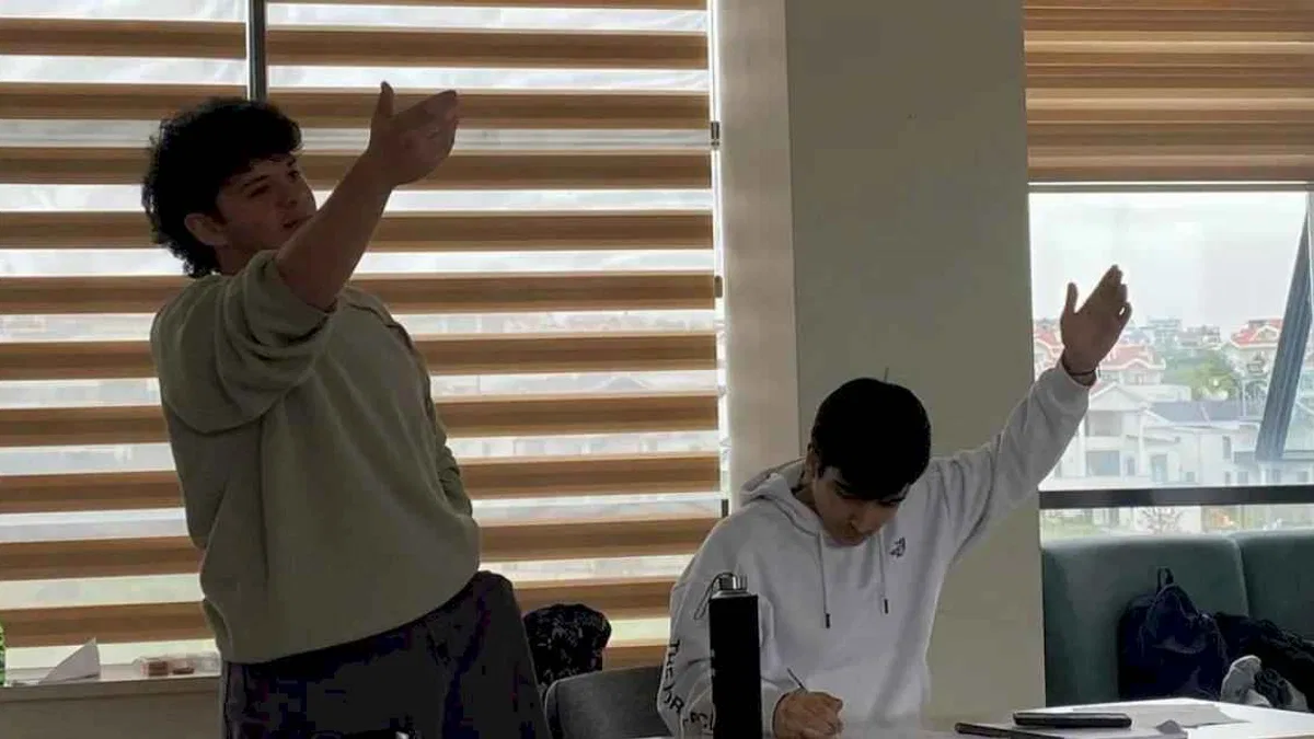 Yeşilay Münazara Turnuvasında Bursa rüzgârı!