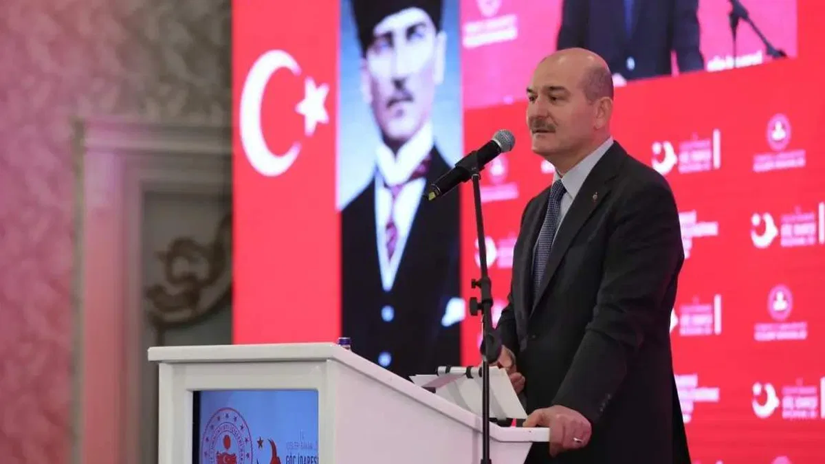 Bakan Soylu: 'Pis ellerini Türkiye'nin üzerinden çek'