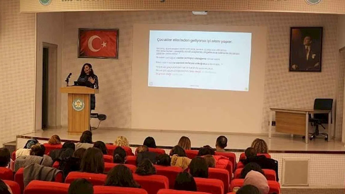 Büyükşehir'den Öğretmenlere DEHB Farkındalık Eğitimi