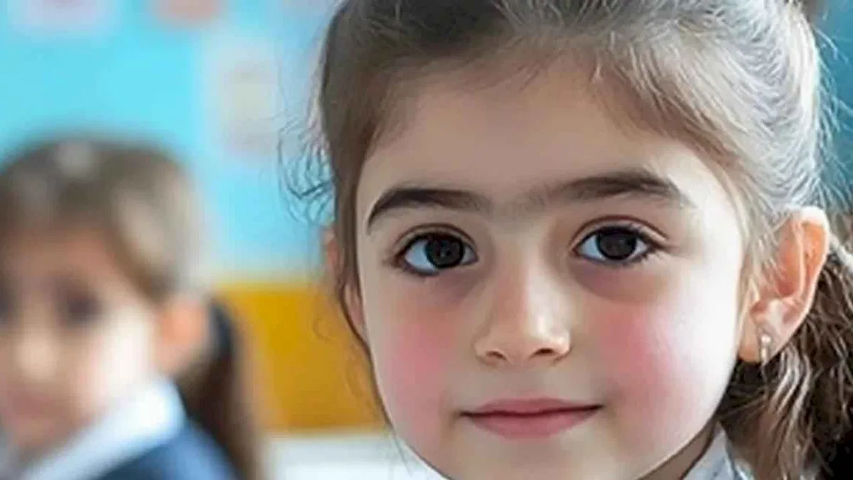 İstanbul Büyükşehir'den 'Kızlar Okusun Diye' 3 bin TL nakdi destek