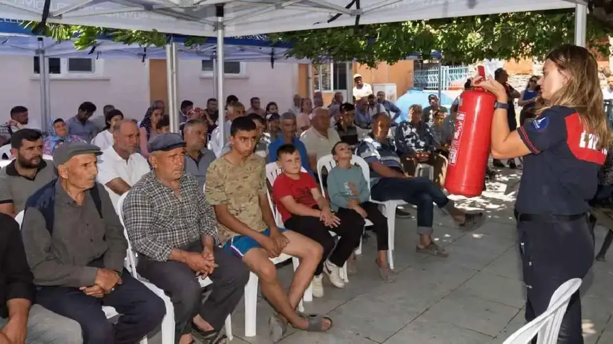 İzmir’de kırsal mahalleler yangına karşı güçleniyor
