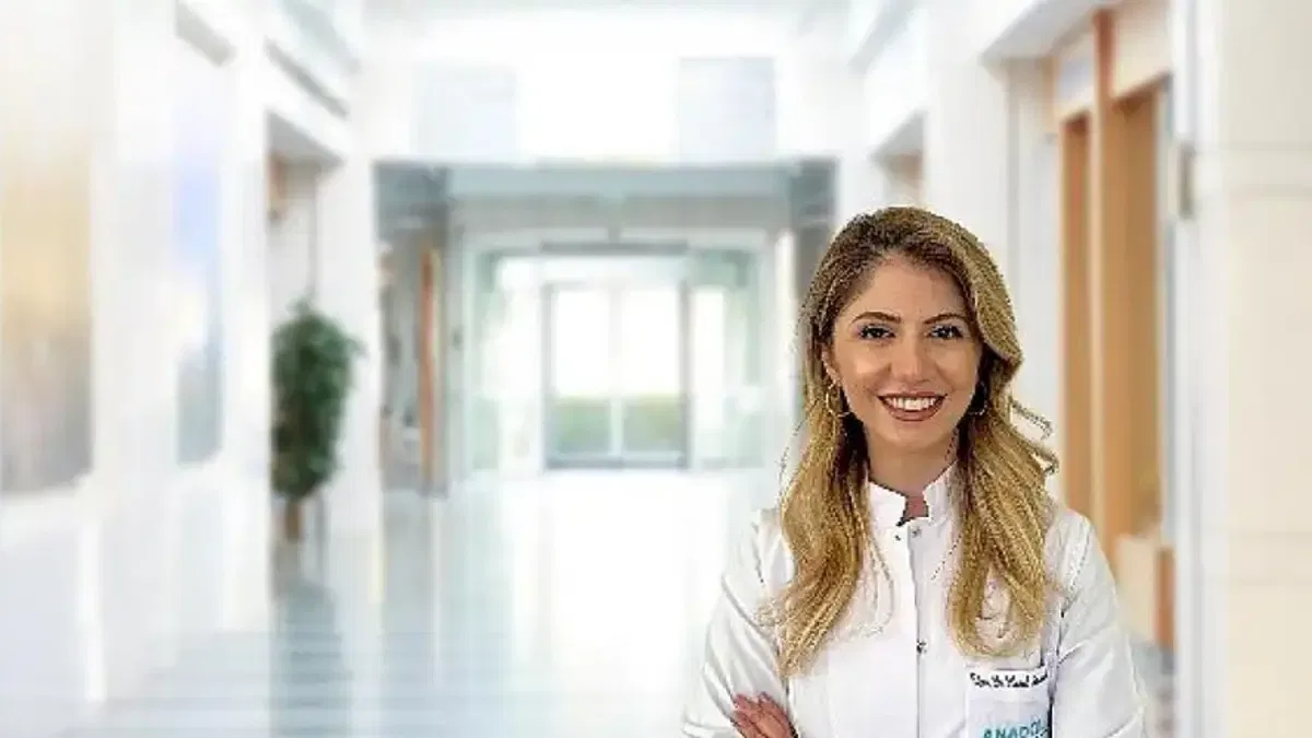Kalıcı Oje Güvenilir Merkezlerde Yaptırılmalı