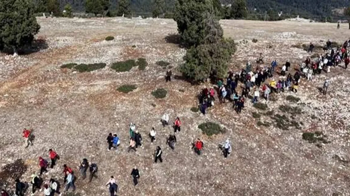 Mersin’de tarihi kilikya yolu yürüyüşüne yoğun ilgi