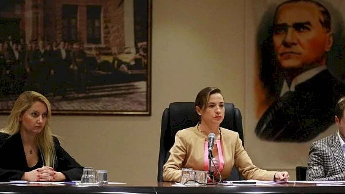 Başkan Ceritoğlu Sengel'den Meryem Ana Otoparkı için siyaset üstü mesaj: Her şey Efes Selçuk için!