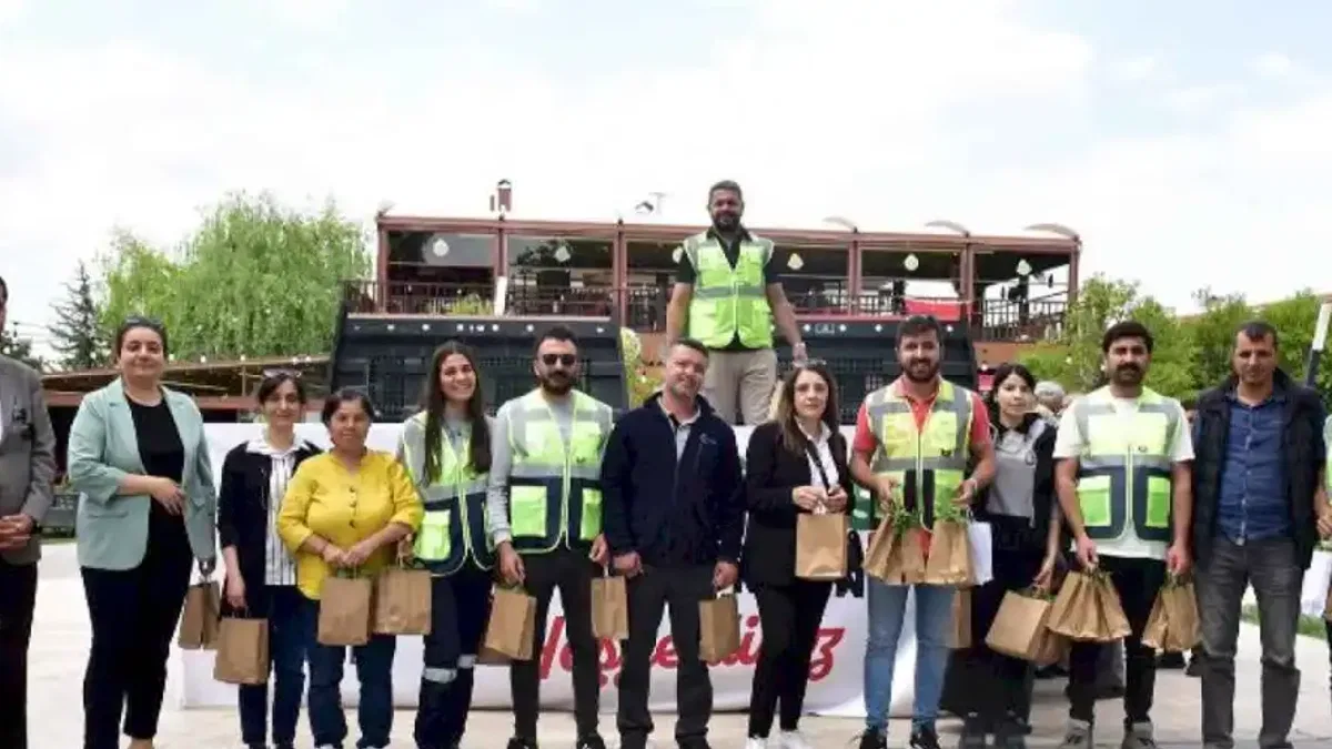 Malatya'da vatandaşlara ücretsiz fide desteği