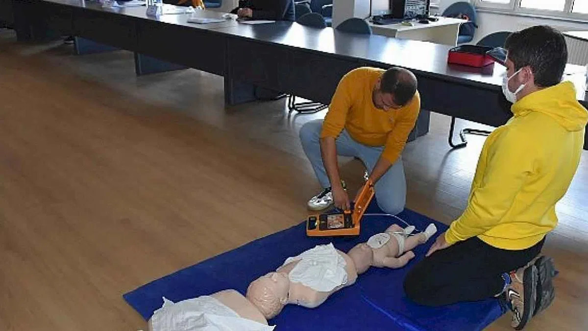 Belediye Personeline İlk Yardım Eğitimleri Başladı