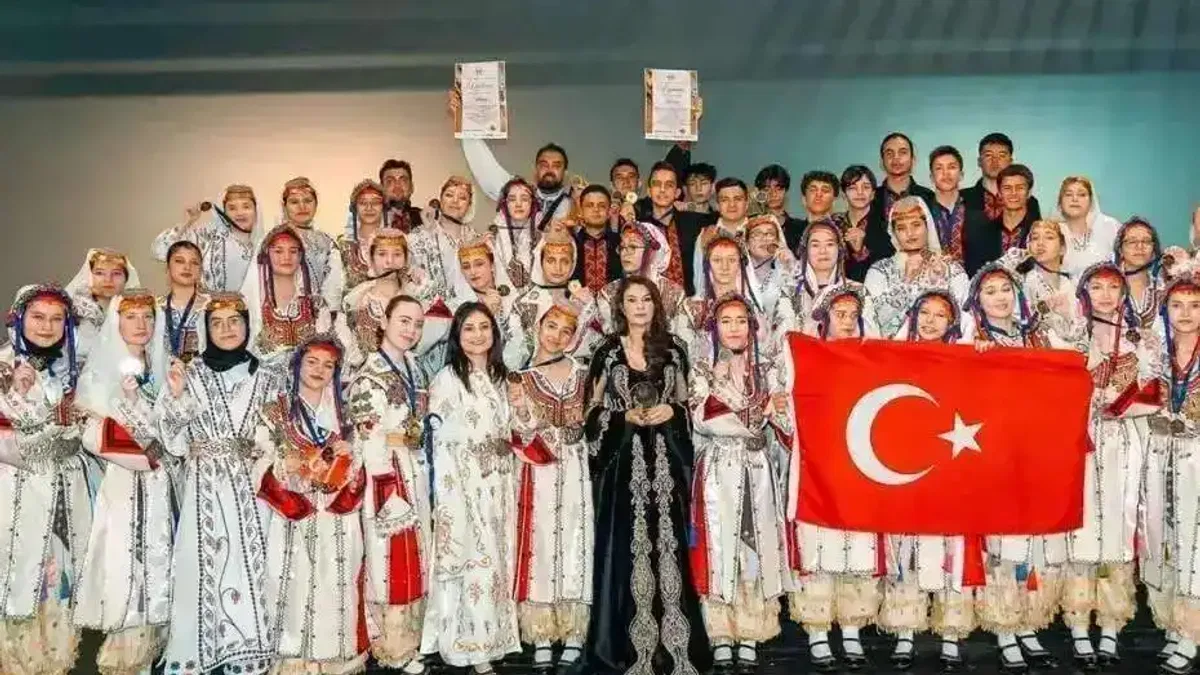 Konya Selçuklu Güzel Sanatlar Lisesi Avrupa’da ödül aldı