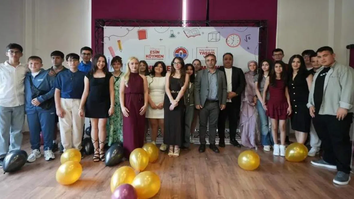 İstanbul Maltepe’de LGS maratonu öncesi moral depoladılar