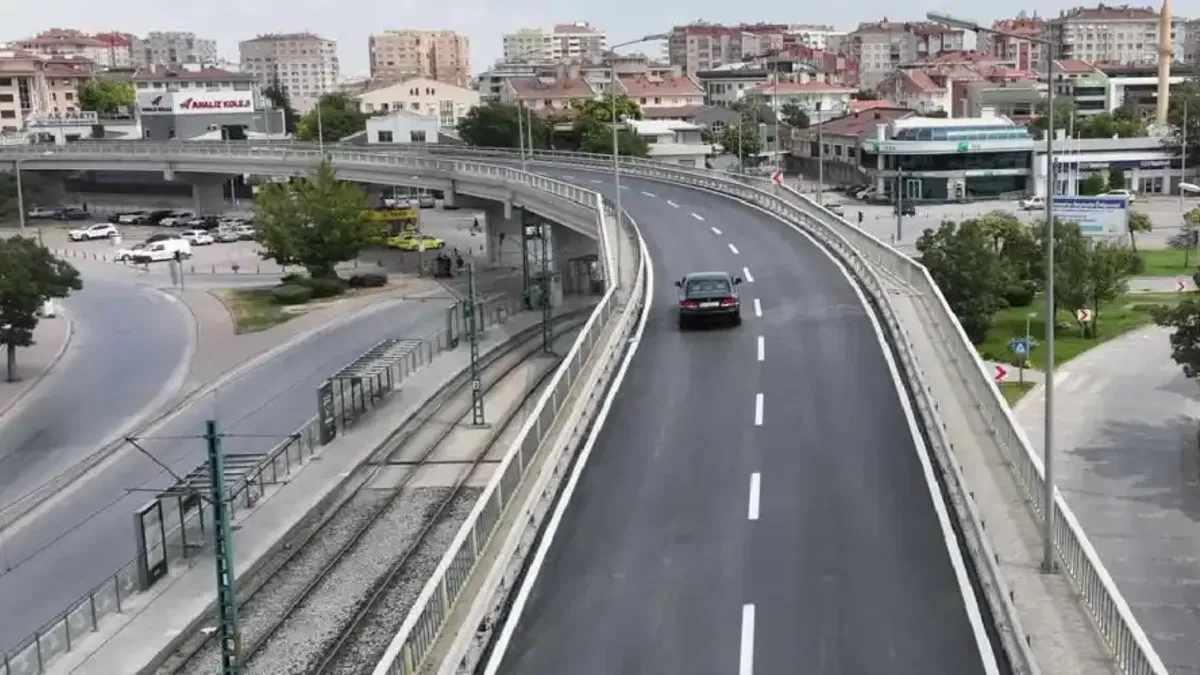 Konya’da Kunduracılar Üst Geçidi’nin standardı yükseldi