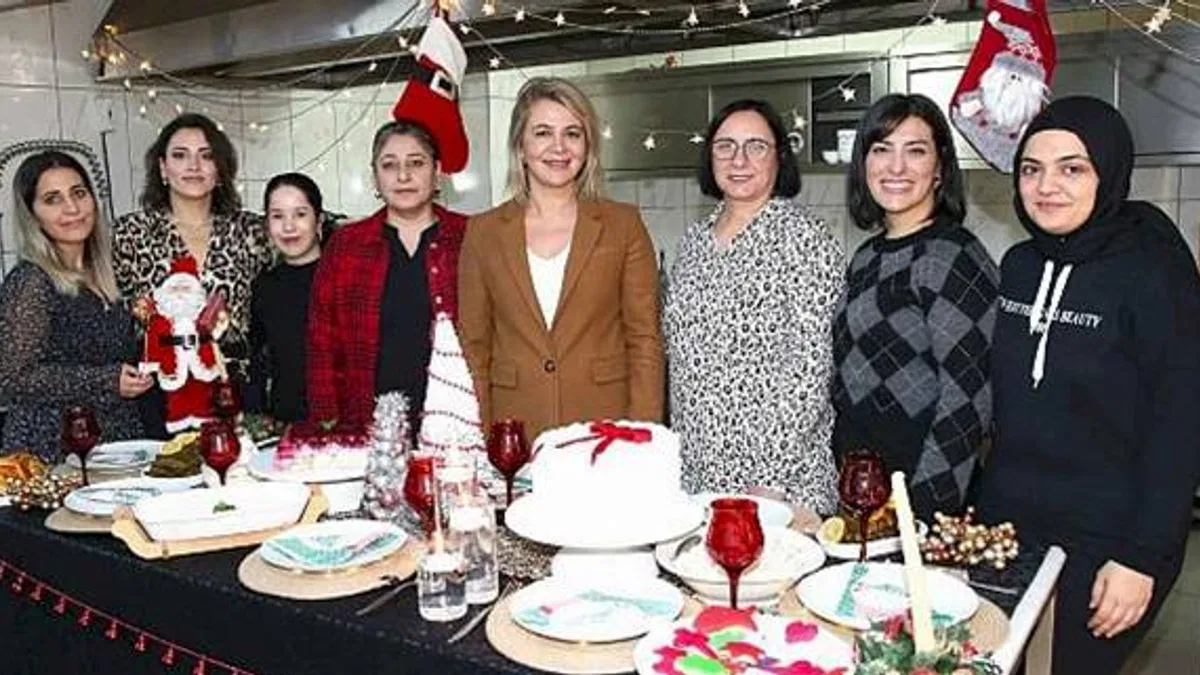 Çiğli'de Kadınlar Eğitimle Güçleniyor: Pastacılık Kursu Sertifika Töreni