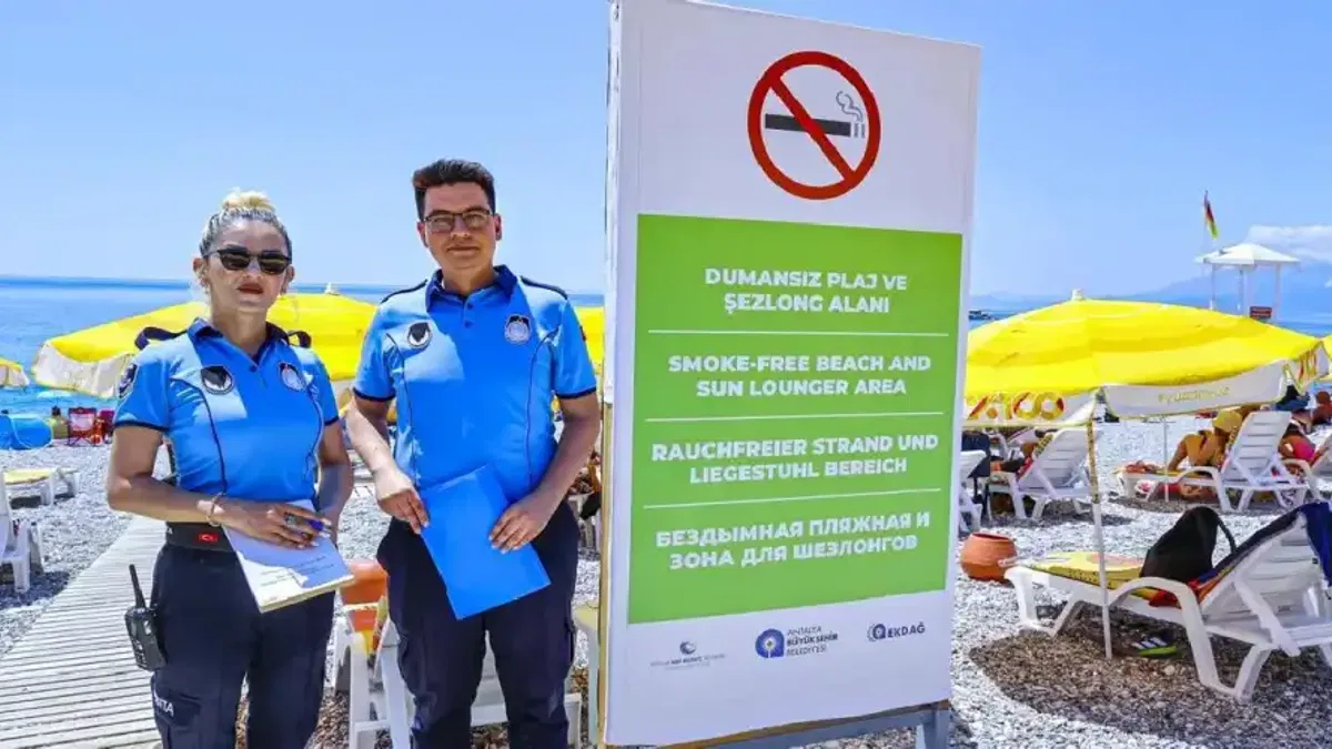 Antalya’da 'Dumansız Plaj' dönemi başladı