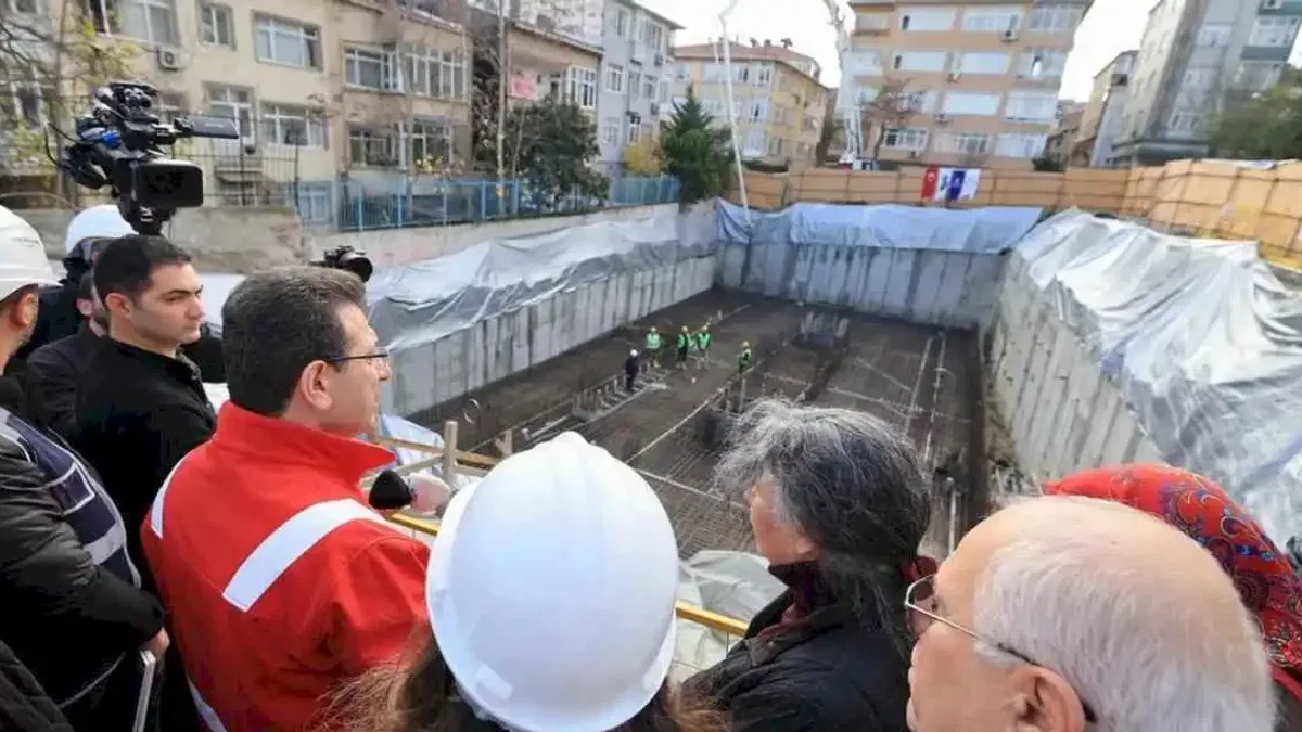 İstanbul Fatih'teki dönüşüme 68 ton demirli temel