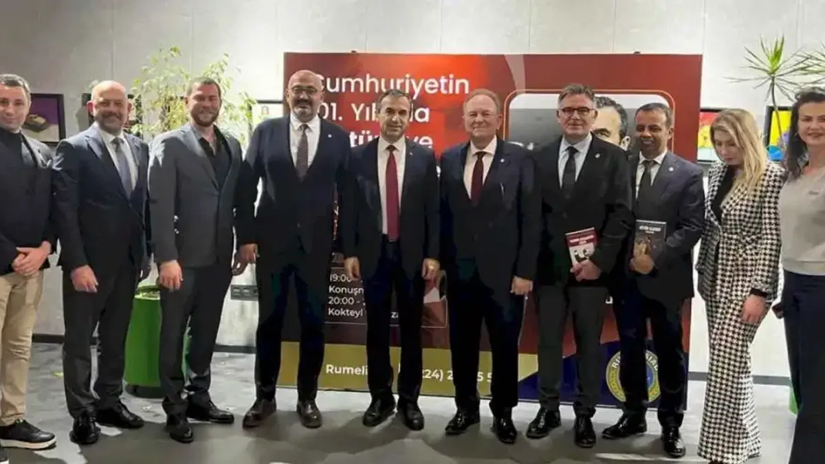 RUMELİSİAD’dan Cumhuriyet tarihine ışık tutan söyleşi