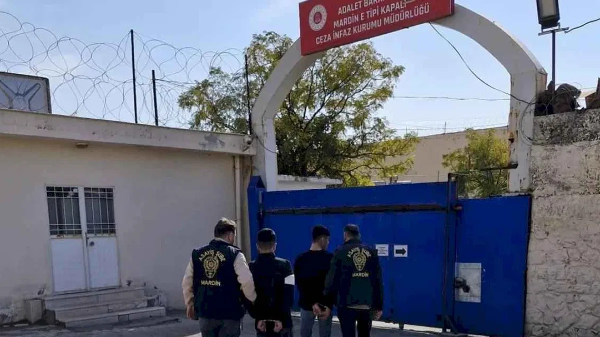 Mardin'de “Oto Fareleri” tutuklandı