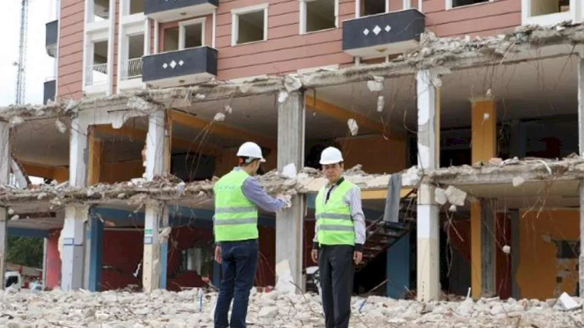Japon deprem uzmanı uyardı... DAF kırılmaya başladı!