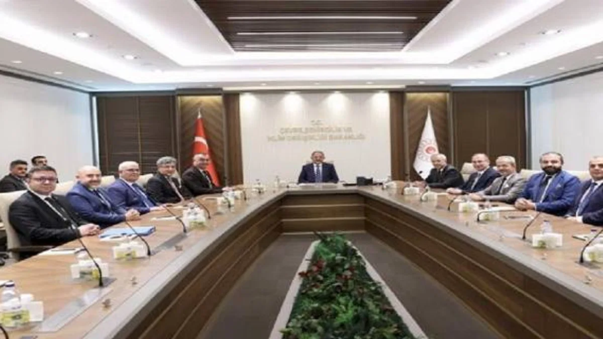 KAYSO yönetiminden Özhaseki'ye ziyaret