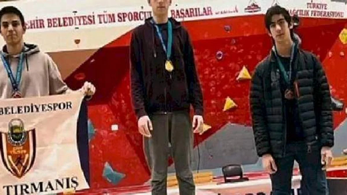 İnegöllü Sporcuılar Diyarbakır'dan Dereceyle Döndü
