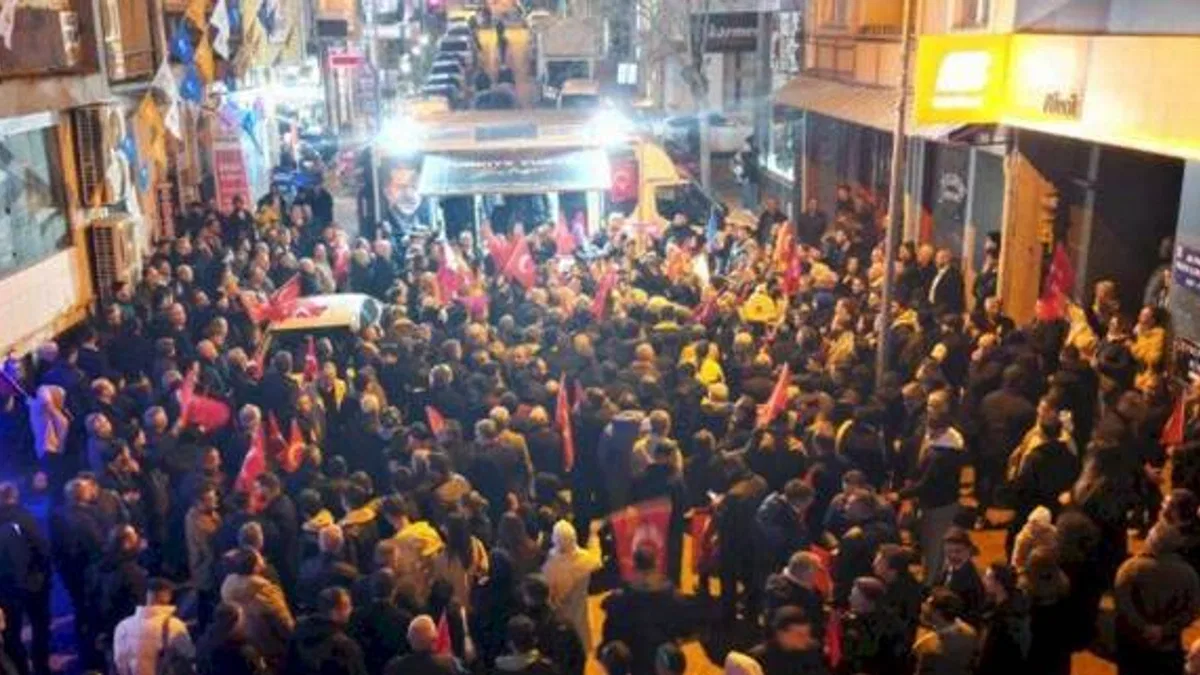 AK Parti'nin Bilecik adayı miting havasında karşılandı