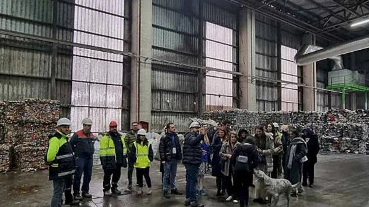 Manisa Büyükşehir, Yeşil Dönüşümü Yakından Takip Ediyor