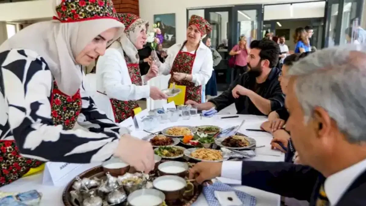 Van’da kadın kooperatifleri arasında yemek yarışması düzenlendi
