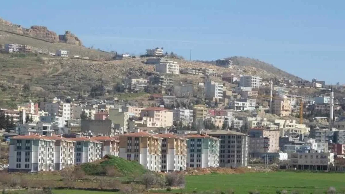 Yeşilli halkından TOKİ’ye yüksek fiyat tepkisi