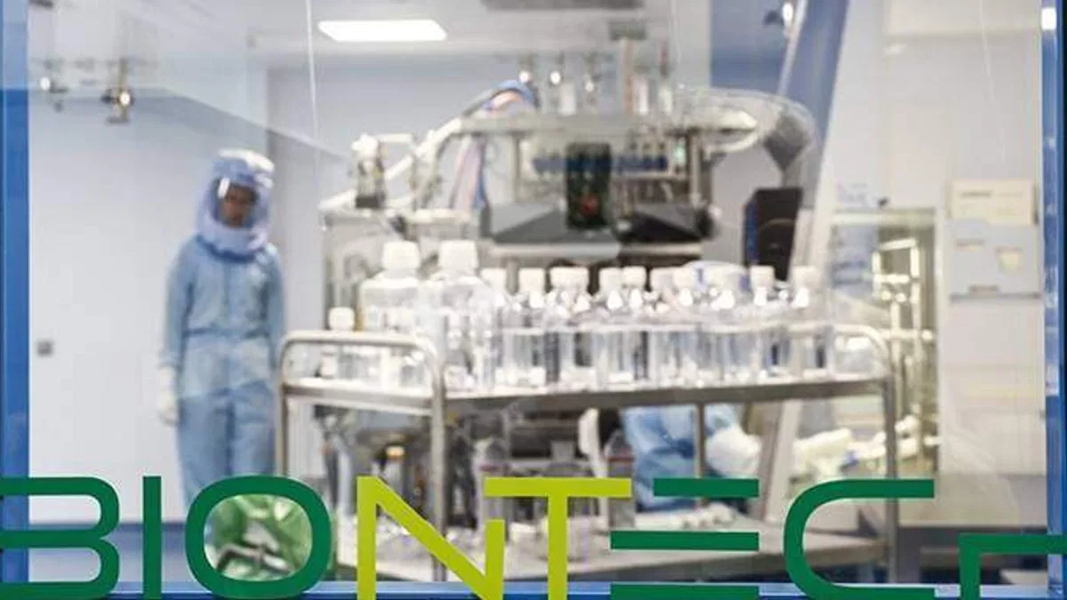 BioNTech, Singapur’da mRNA tabanlı aşı üretim tesisi kuracak