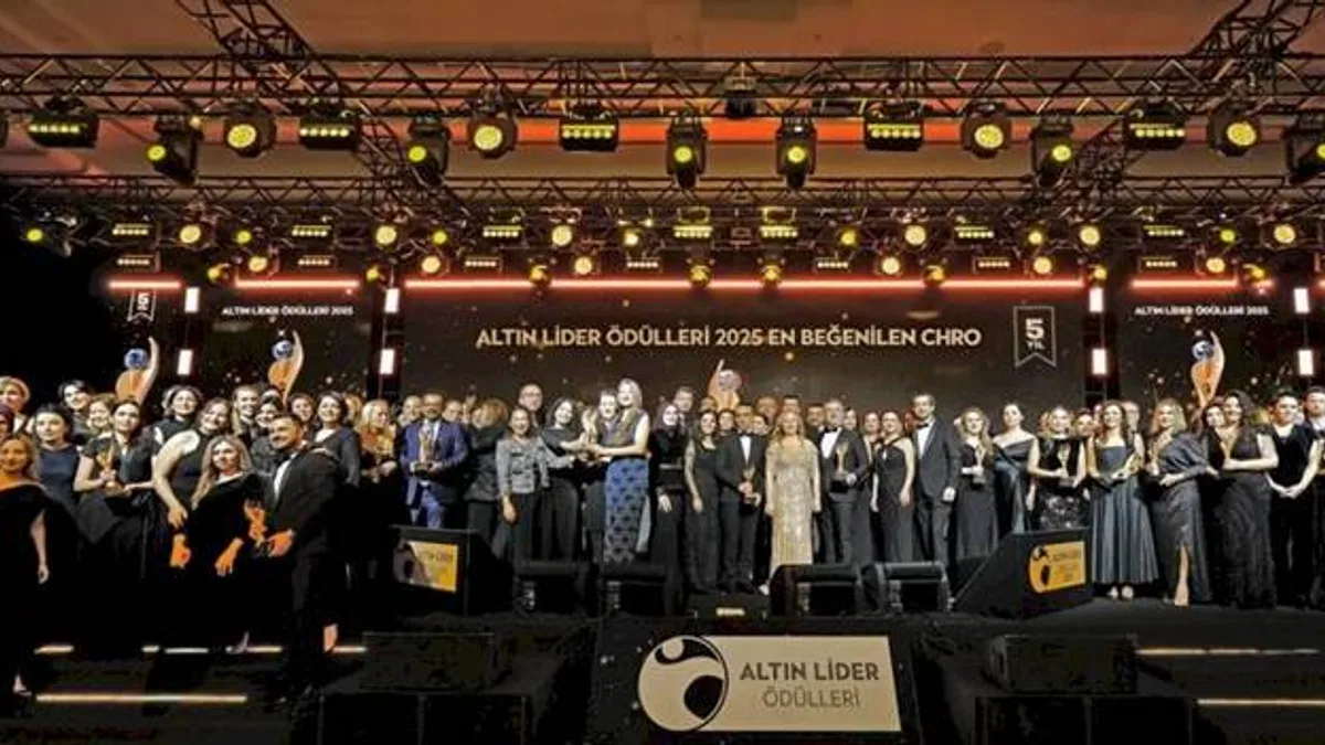 İnsan Kaynakları Sektörünün En Beğenilen CHRO'ları İş Dünyasının Oyları İle "Altın Lider" Ünvanını Aldı