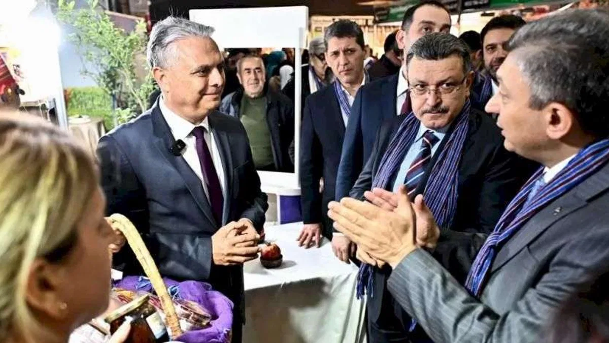 Başkan Uysal, ‘Trabzon Tanıtım Günleri’nde