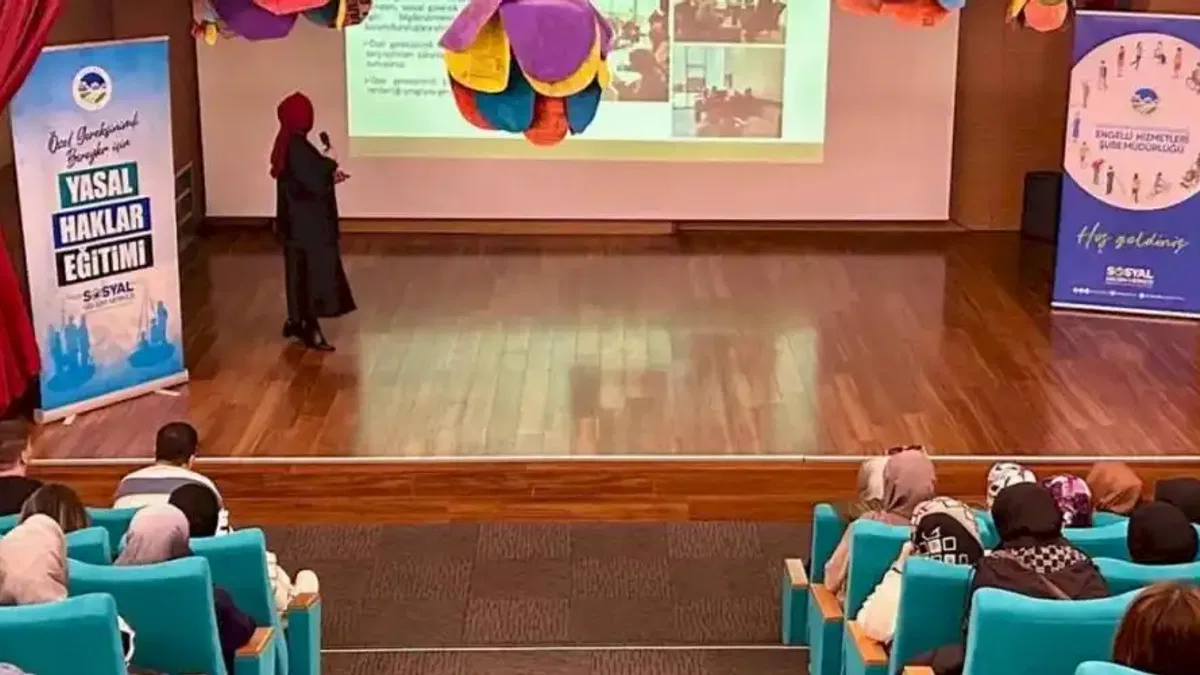 Engelsiz yürekler Sakarya Geyve'de haklarını öğrendi